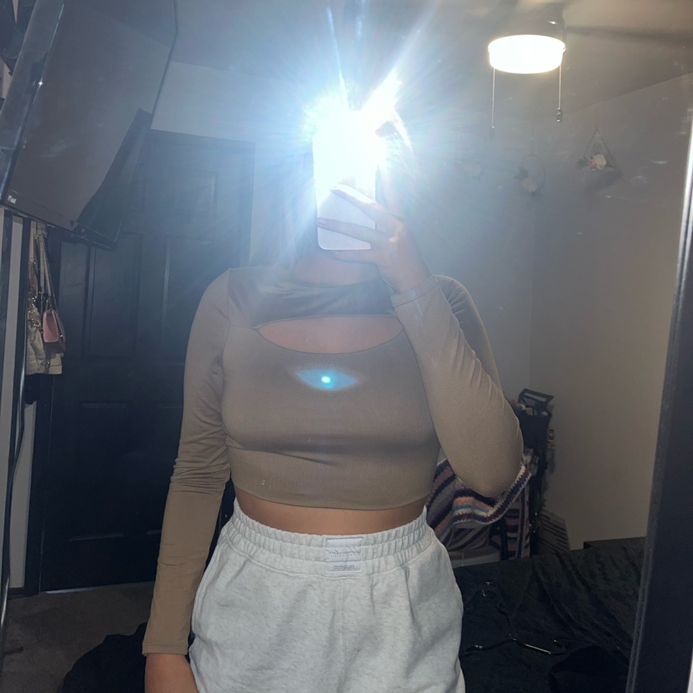 Brown cut out long sleeve